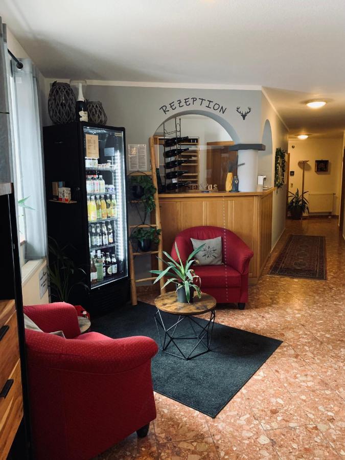 Apartment mit Terrasse